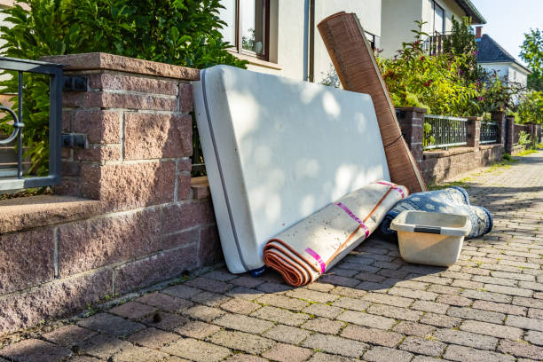 Best Garage Cleanout Services  in Monmouth, IL